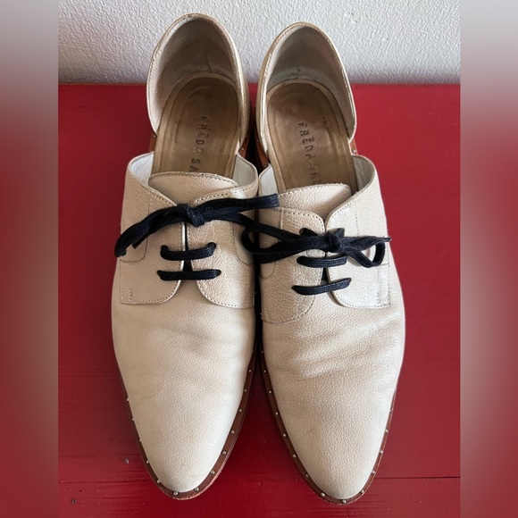 Freda Salvador Wit D’orsay Cream leather Loafers 7.5 - Picture 11 of 14